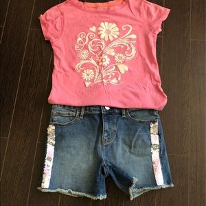 Gap girls tee and jean shorts